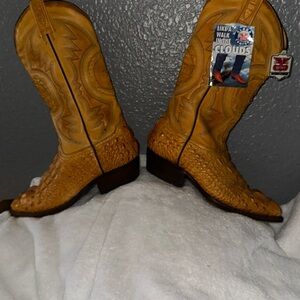 Men's Tan Western Boots